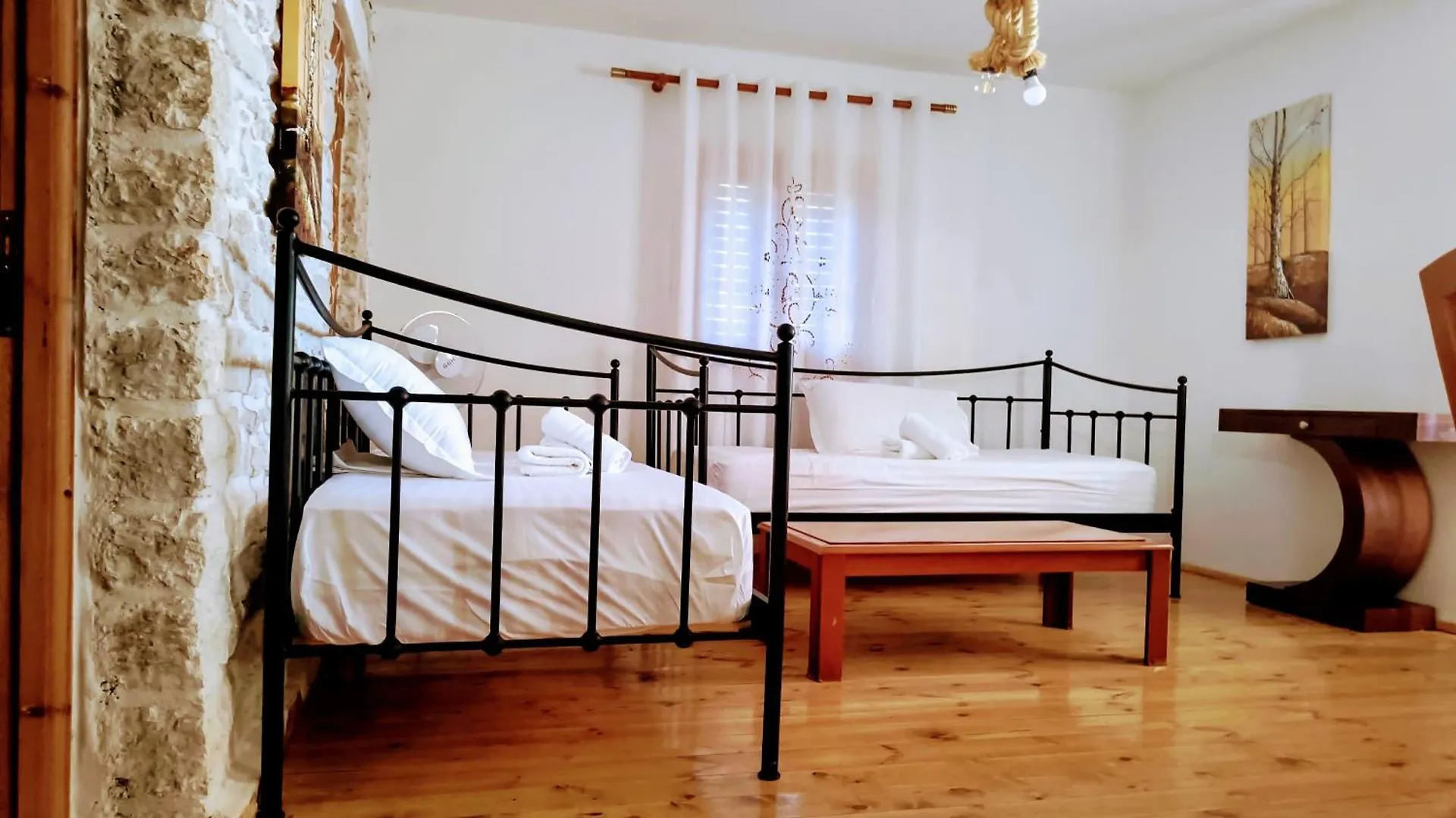 Polyxeni Apartments & Rooms Qeparo 0*,  Albanien